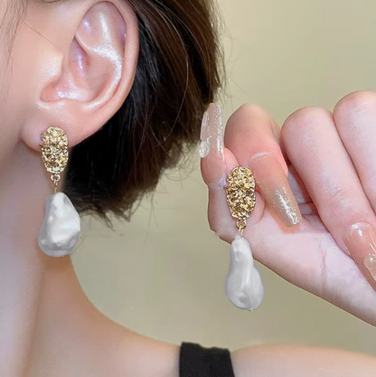 Baroque Pearl Drop Earrings – Gold Statement Bridal Earrings