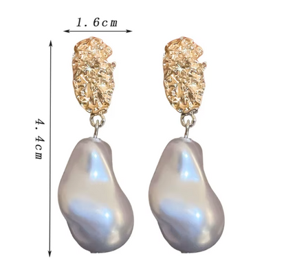 Baroque Pearl Drop Earrings – Gold Statement Bridal Earrings