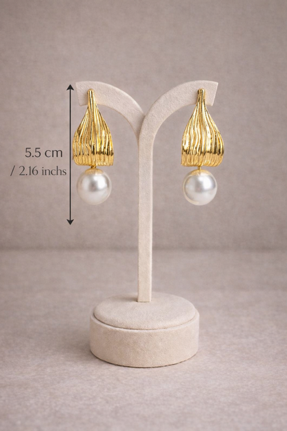 Gold Pearl Drop Earrings Statement Elegant Pearl Dangle Earrings Textured Gold Shell Earrings Wedding Jewelry Gift for Her Luxury Earrings