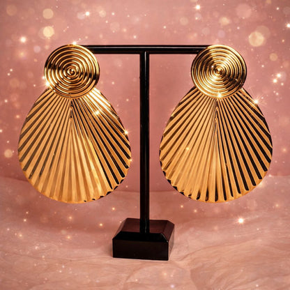 Gold Shell Statement Earrings – Large Sculptural Drop Earrings Bold Luxury Resort Glam Jewelry Gift