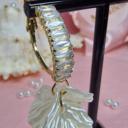 Pearl Cluster Leaf Earrings, Bridal Pearl Earrings, Romanticcore Wedding Earrings, Gold Hoop Statement Earrings, Bride Gift