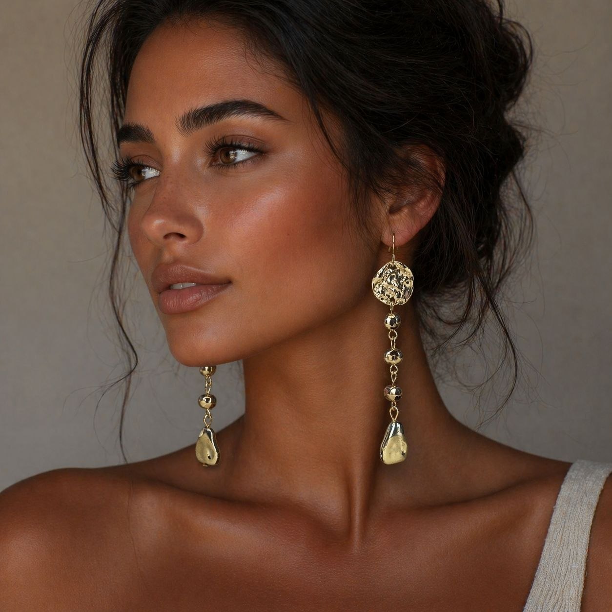 Gold Drop Statement Earrings – Modern Minimalist Luxury Jewelry