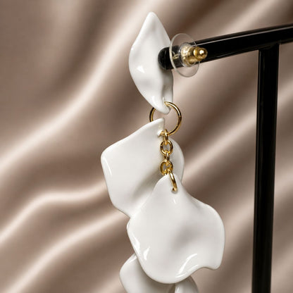 White Floral Bridal Statement Earrings – Wedding Drop Earrings